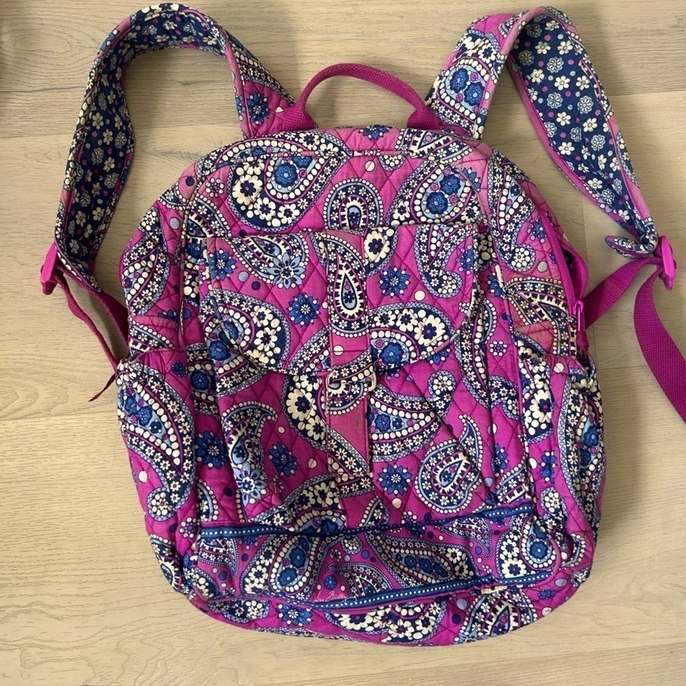 Vera Bradley Backpack‎